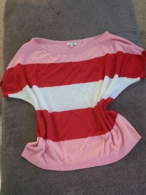 Andree Pink Red White Striped Knit Lightweihgt Sweater